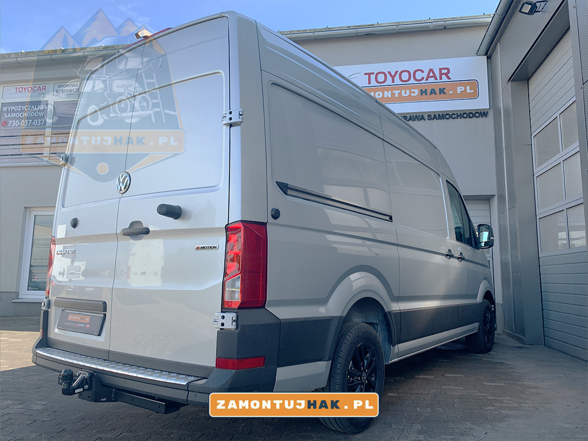 hak holowniczy w Volkswagenie Crafterze